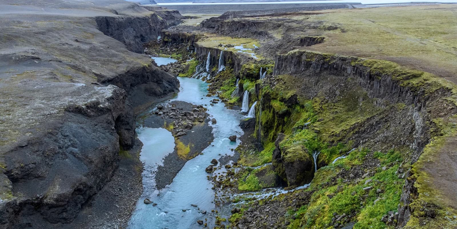 Cascadas del cañón de Sigöldugljúfur, el valle de las lágrimas, Tierras Altas de Islandia