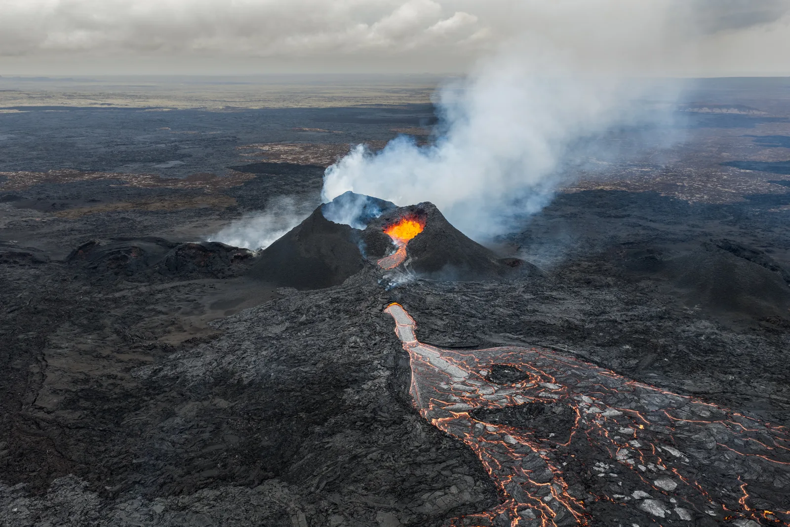 Erupciones del volcán de Reykjanes en Islandia desde 2021