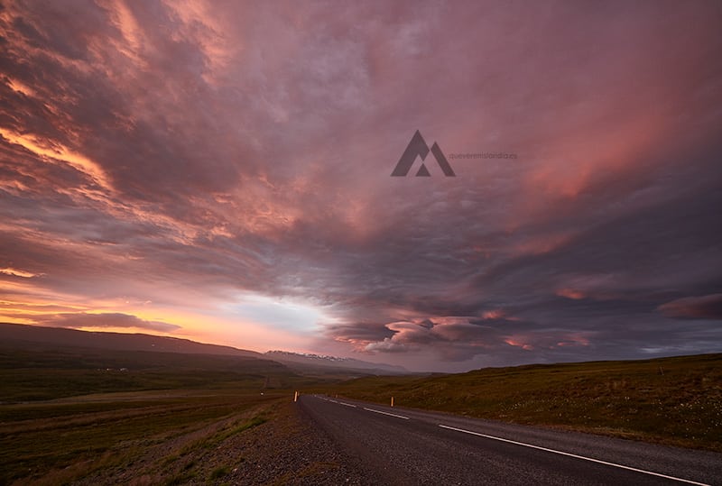 Atardecer lenticulares 264 - Islandia en Verano