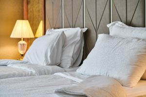 hotel comodo islandia 300x200 - Que ver en Islandia