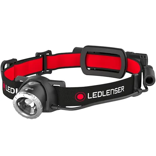 Linterna frontal recomendada para ver auroras boreales Islandia de noche